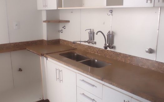 Aluguel. Ótimo Ap. 04 Quartos, Alto Barroca, 148m2, Suíte, 02 Vagas, 01 por andar. R$3300